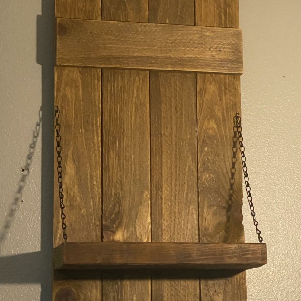 Handmade rustic shelf - Picture 3 of 3